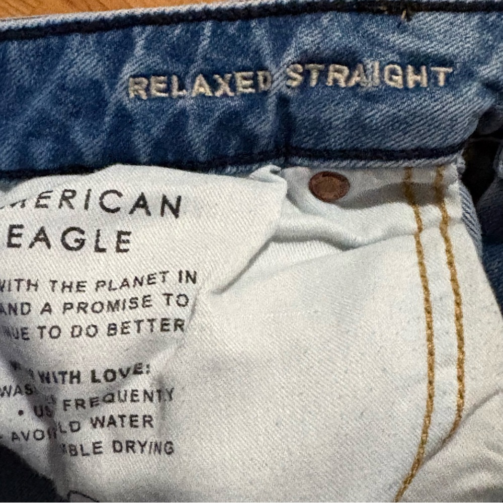 American Eagle Outfitters Men's Airflex Relaxed Straight Jeans 33x32 Flaw‎ - Picture 7 of 12